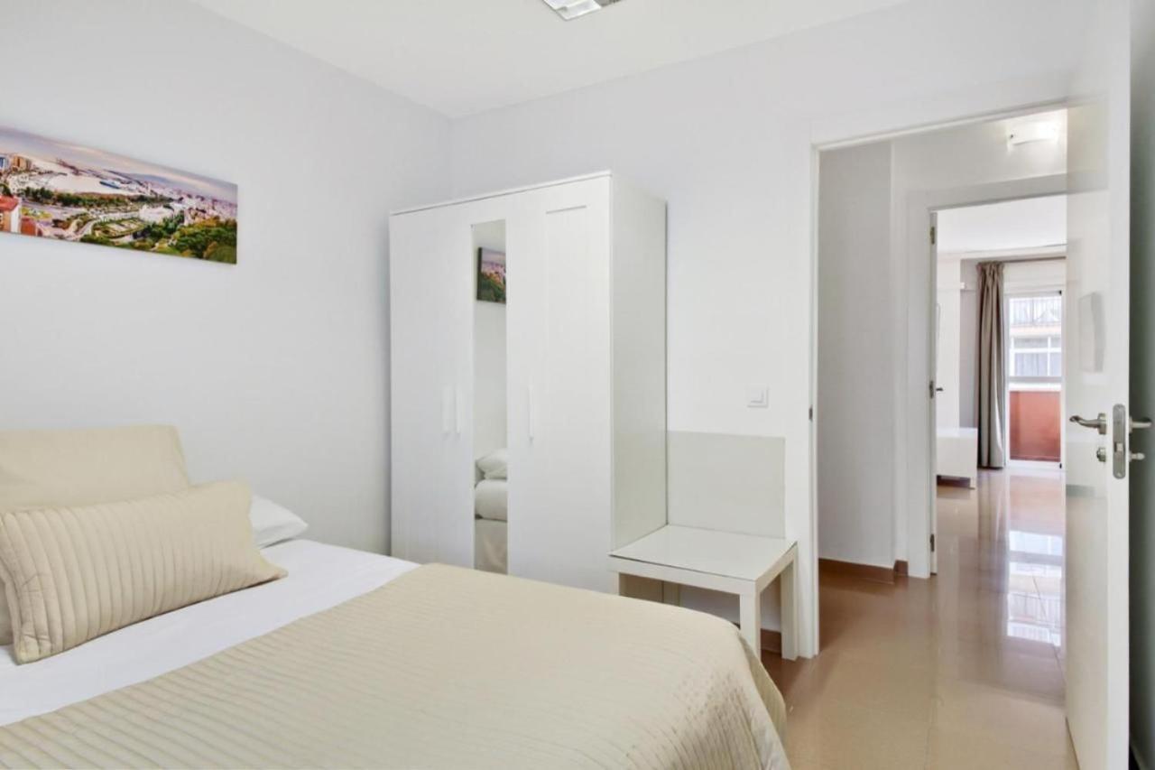 Appartement Amplio Piso Con Terraza à Málaga Extérieur photo