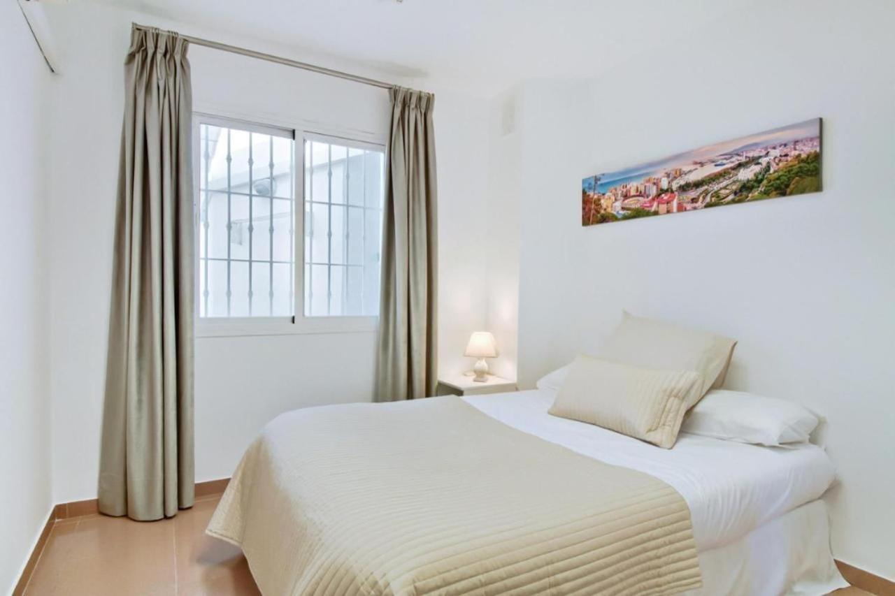 Appartement Amplio Piso Con Terraza à Málaga Extérieur photo